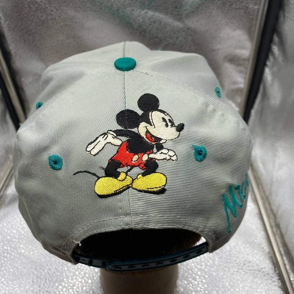 Vintage Mickey & Co Disney Hat Men Green Snapback Embroidered Spell Out Logo Cap